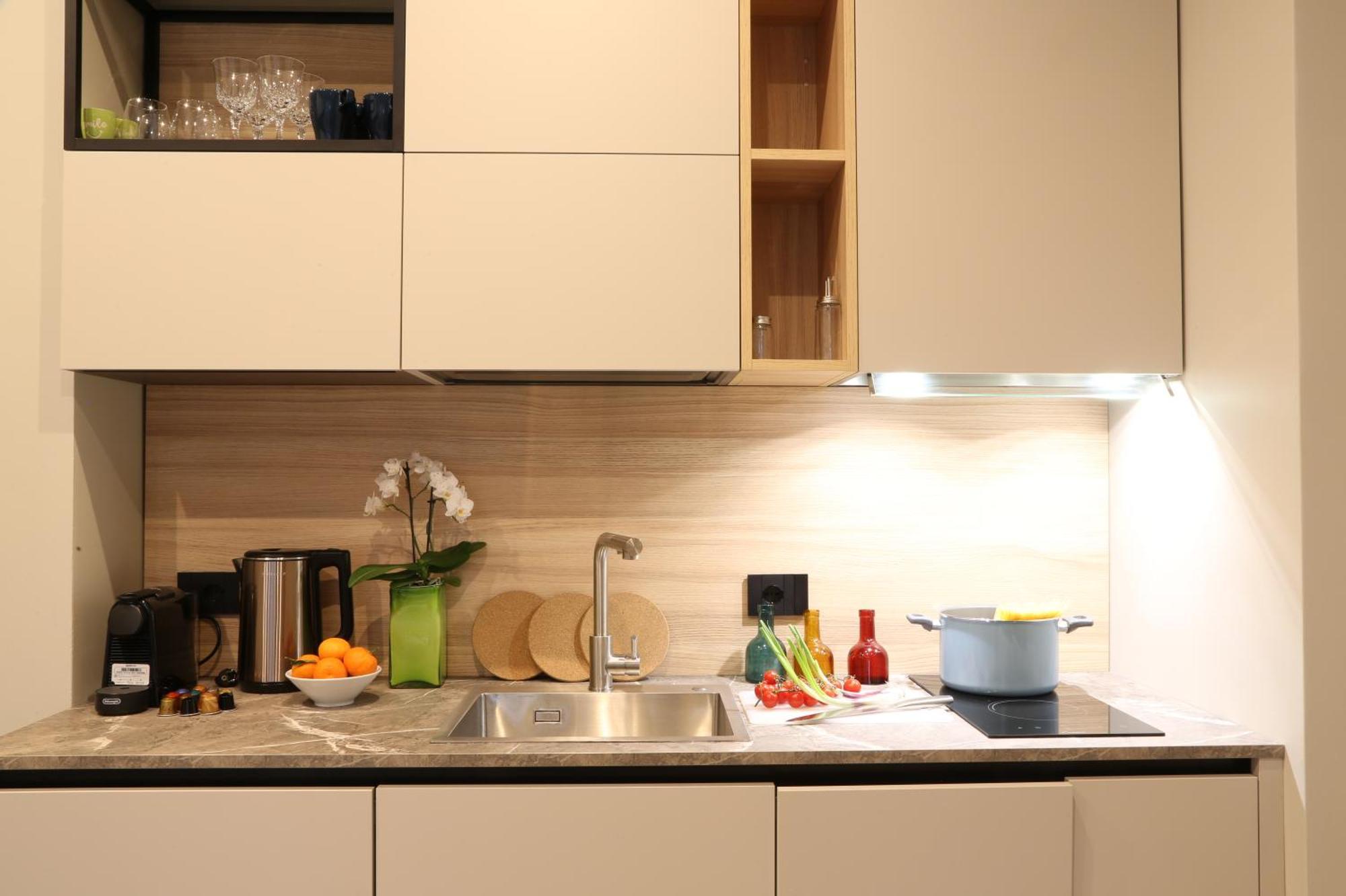 Meyland Suites Centro Милан Экстерьер фото