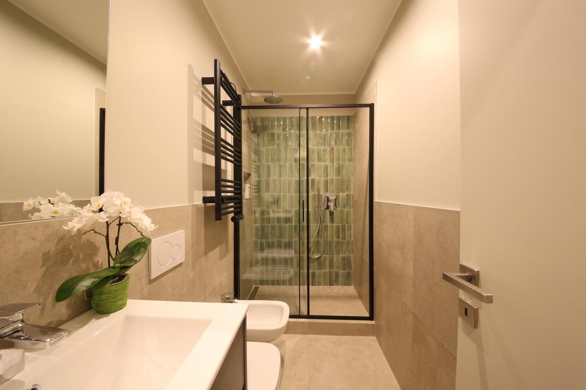 Meyland Suites Centro Милан Экстерьер фото